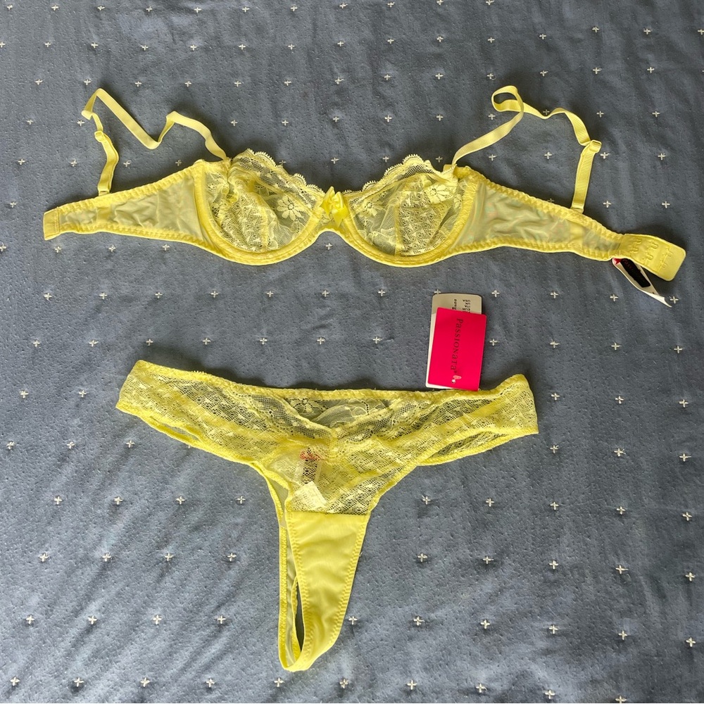 Passionata New bra set. Size 32b and size small thong. Citrus yellow color